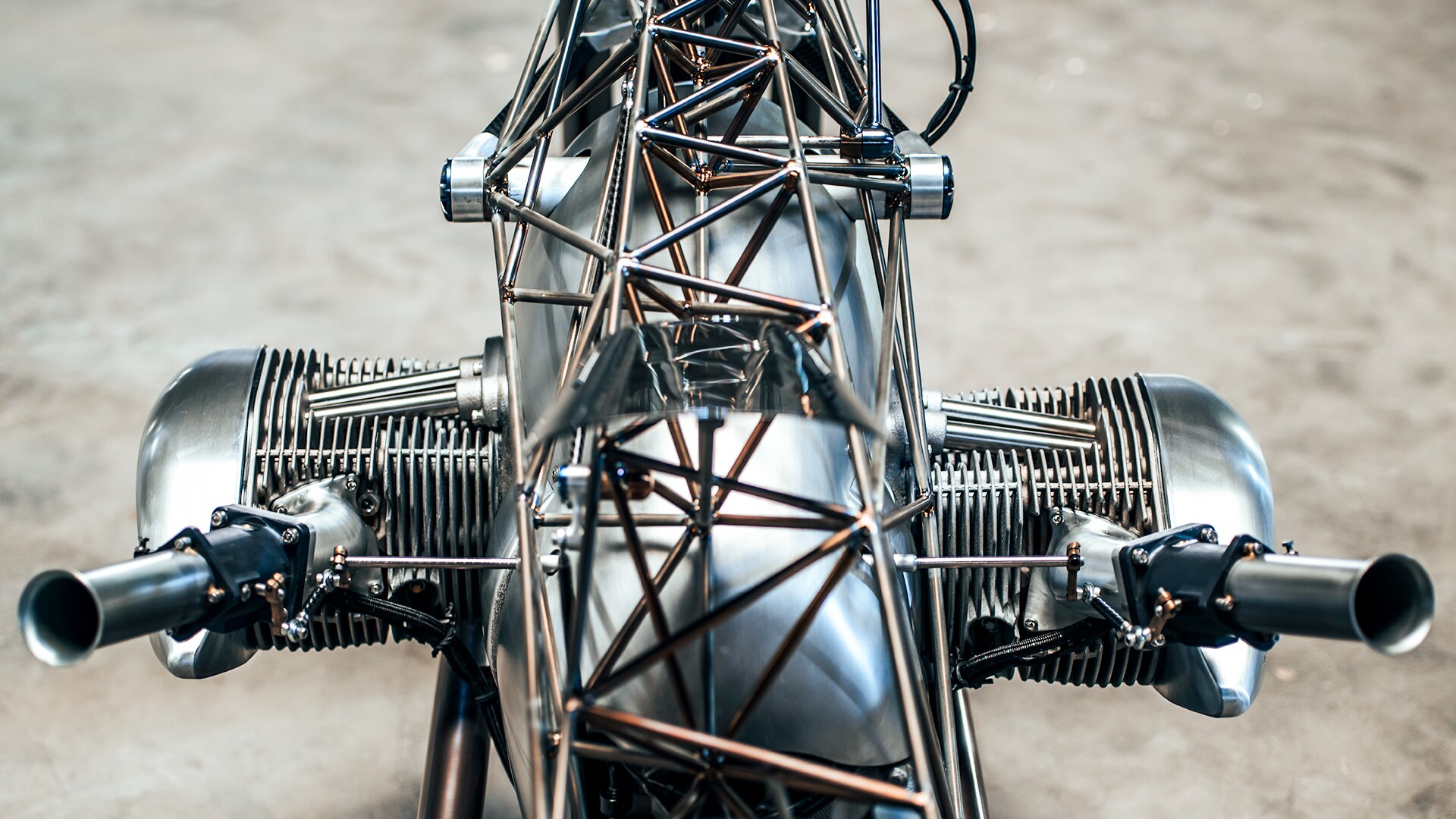 Birdcage from behind and from above