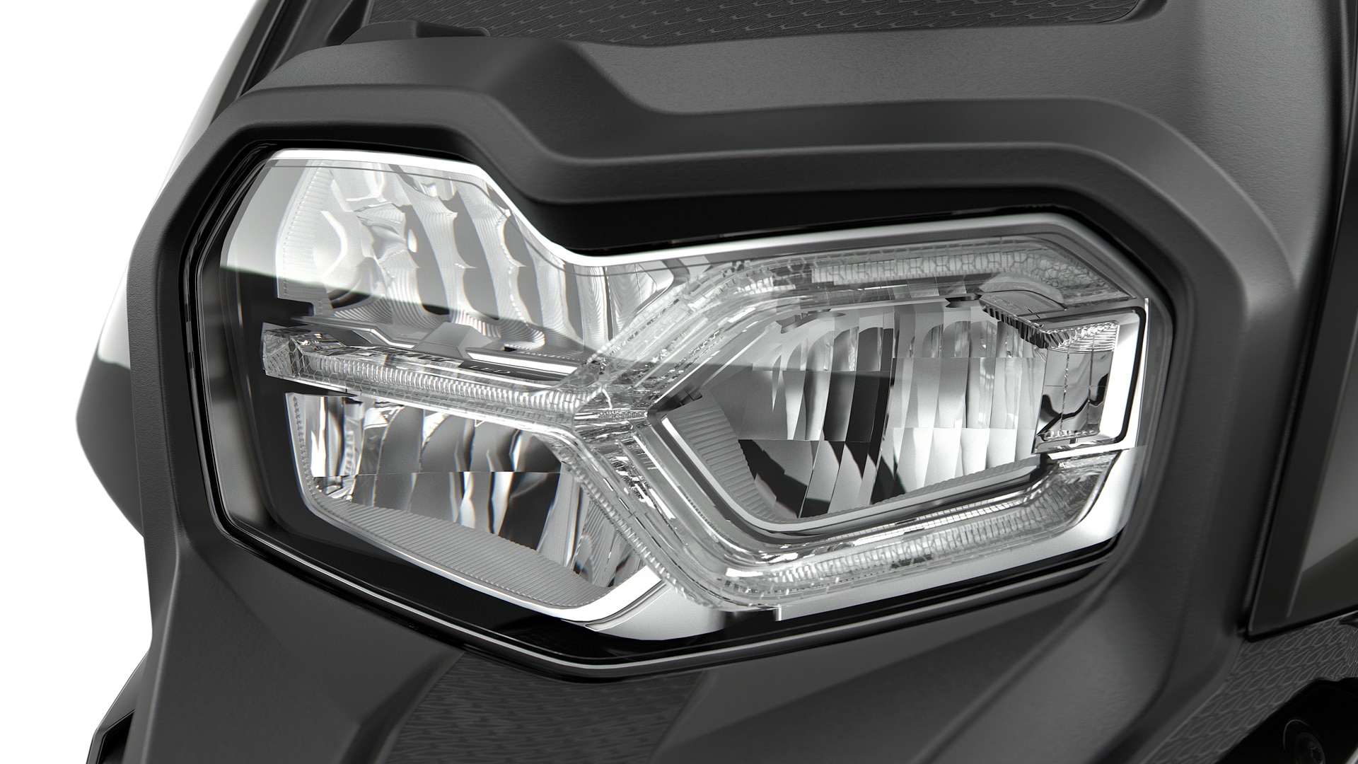 We see the front end of the C 400 X with full LED headlights.