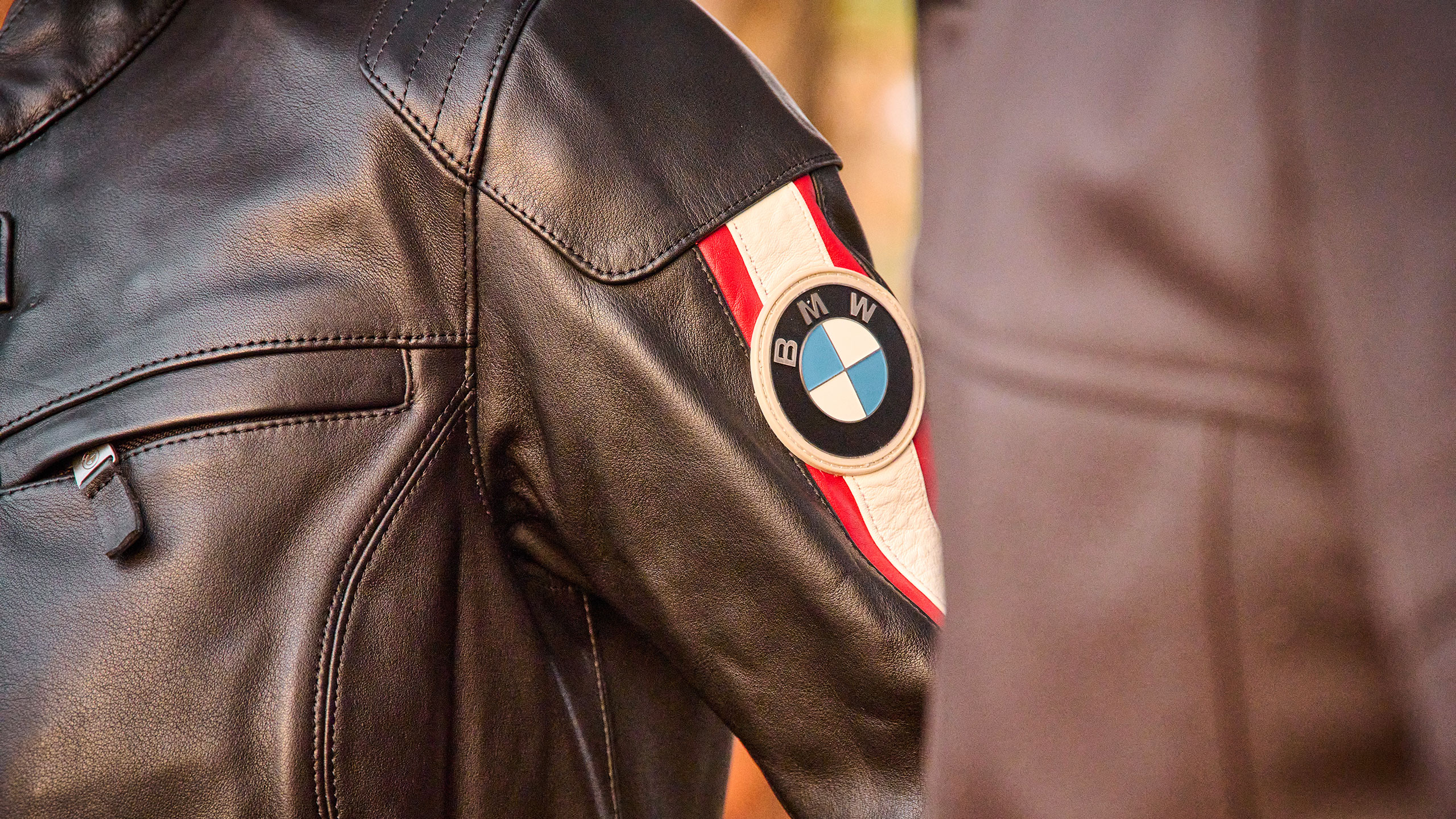 Vestiti bmw hot sale